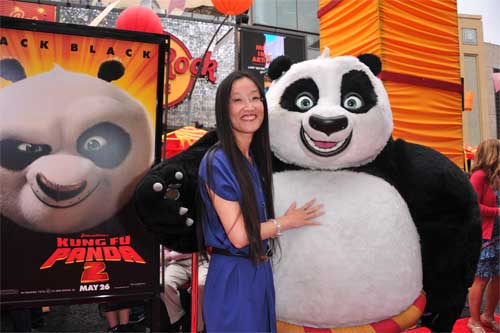 Director Jennifer Yuh Nelson and Po at Kung Fu Panda 2 movie premiere